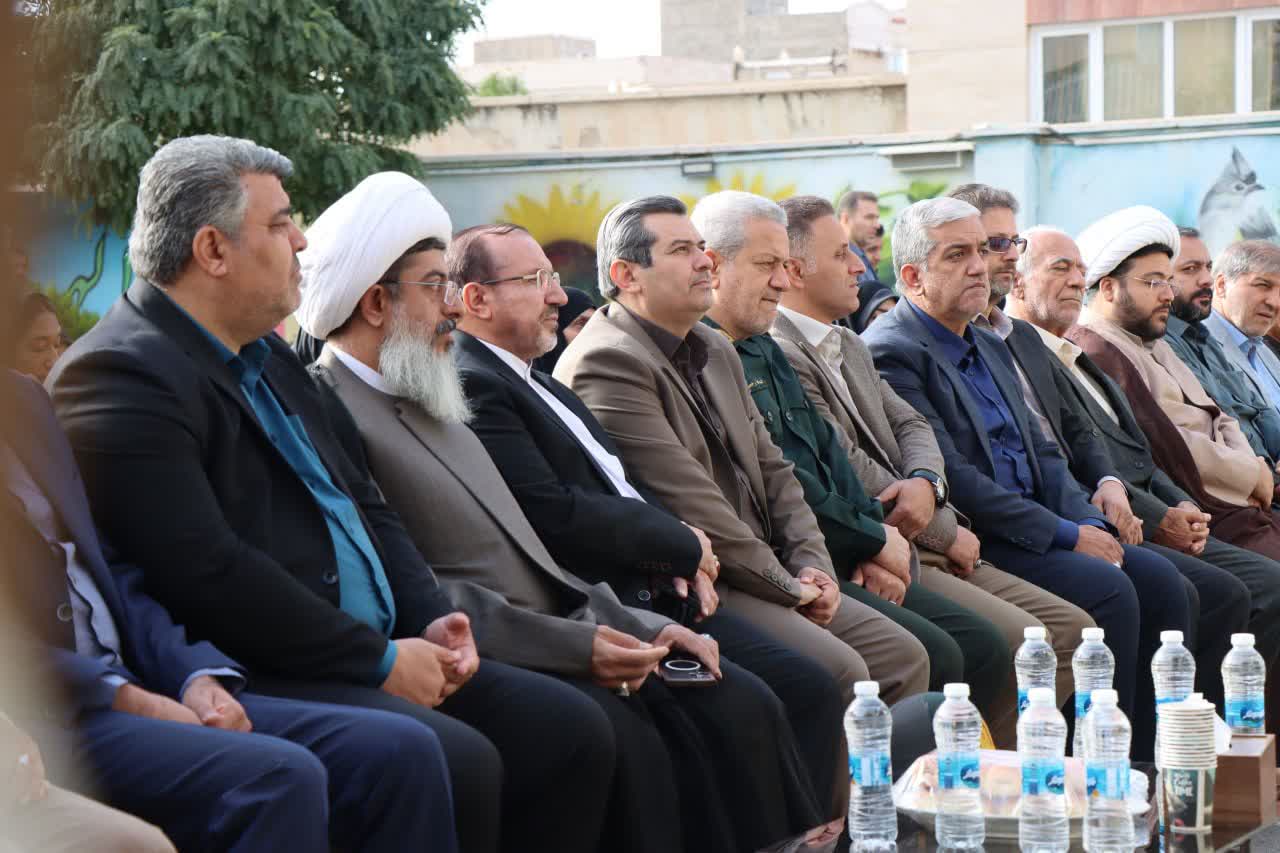 🔰 آیین بازگشایی متمرکز مدارس شهرستان ساوجبلاغ برگزار شد.