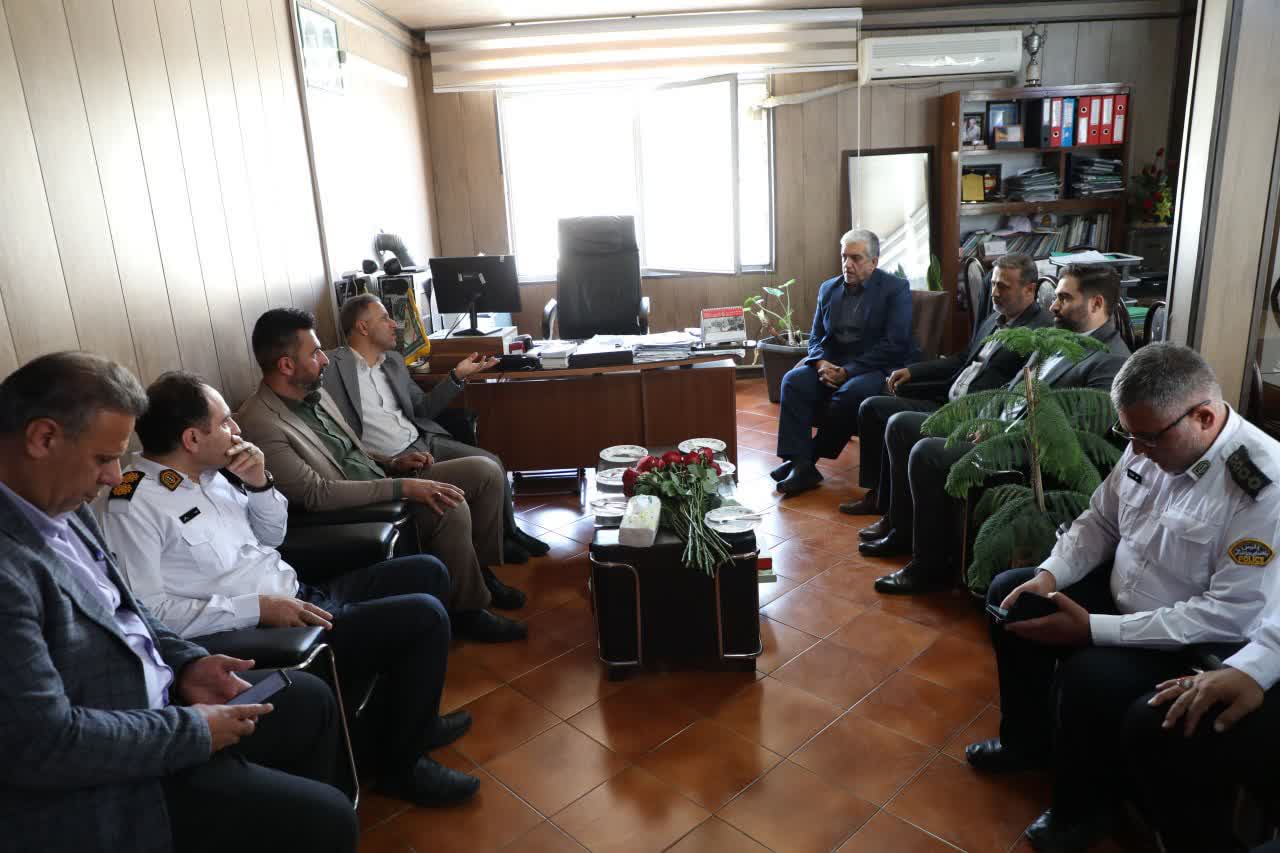 🔰دیدار مدیریت شهری هشتگرد با فرماندهی و کارکنان پلیس راهور به مناسبت هفته فراجا