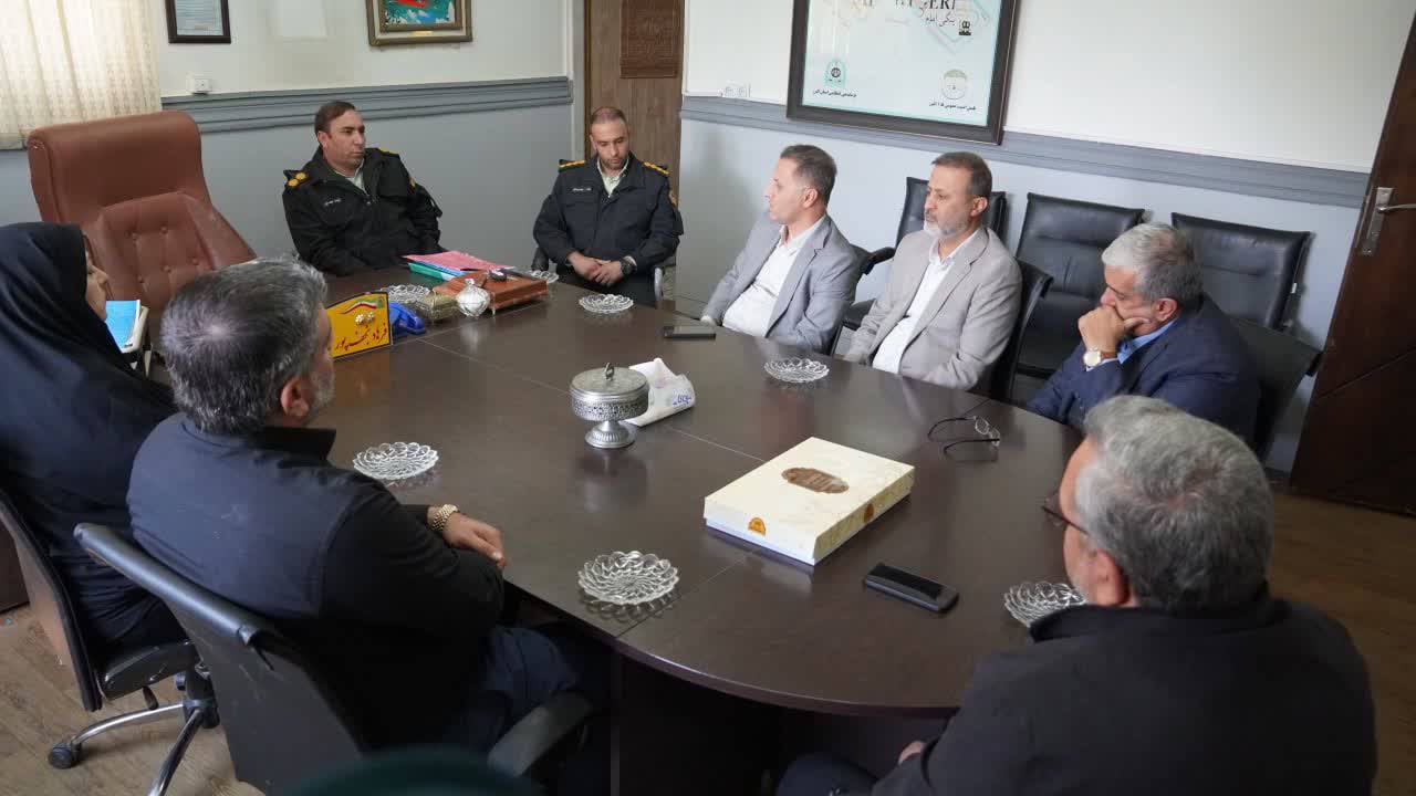 دیدار مدیریت شهری هشتگرد با رئیس جدید کلانتری مرکزی این شهر