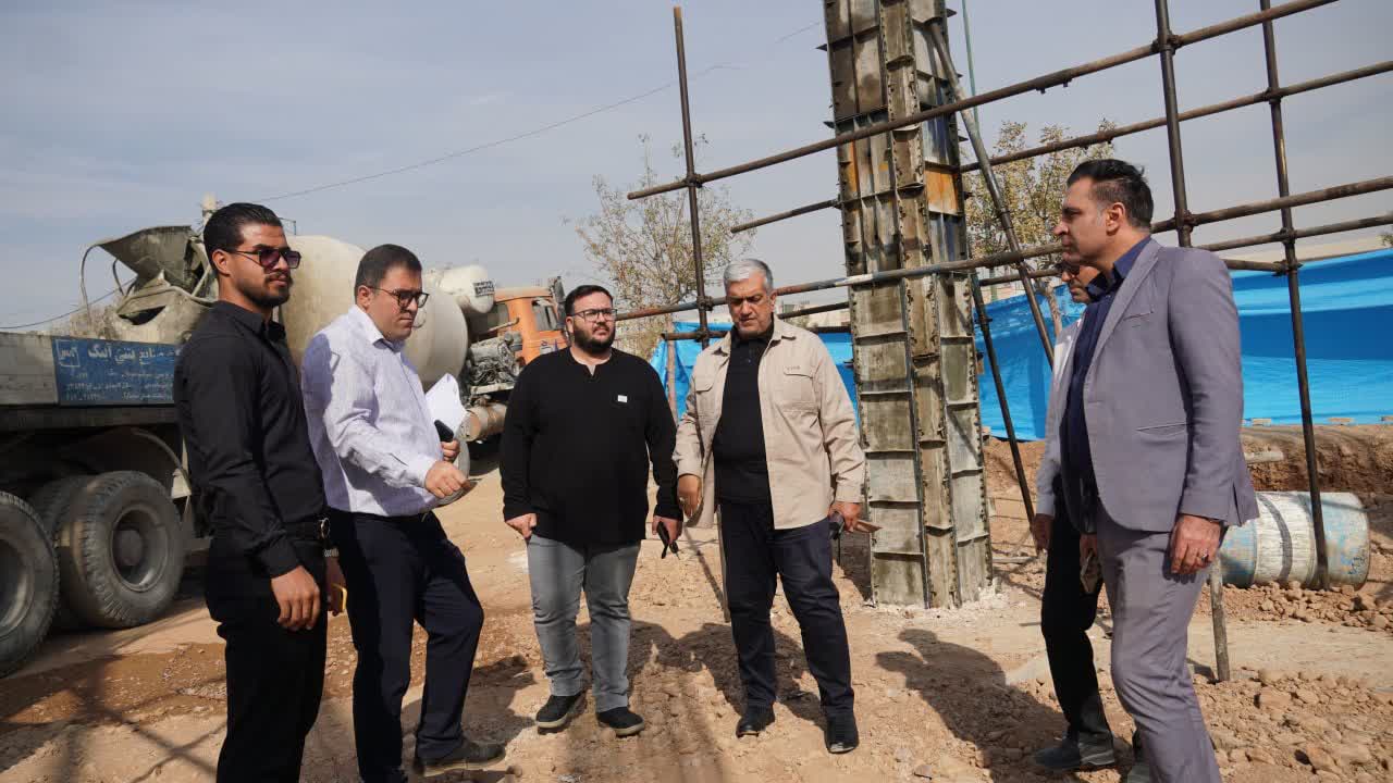 بازدید و نظارت میدانی از پروژه احداث خانه ملت شهرستان ساوجبلاغ