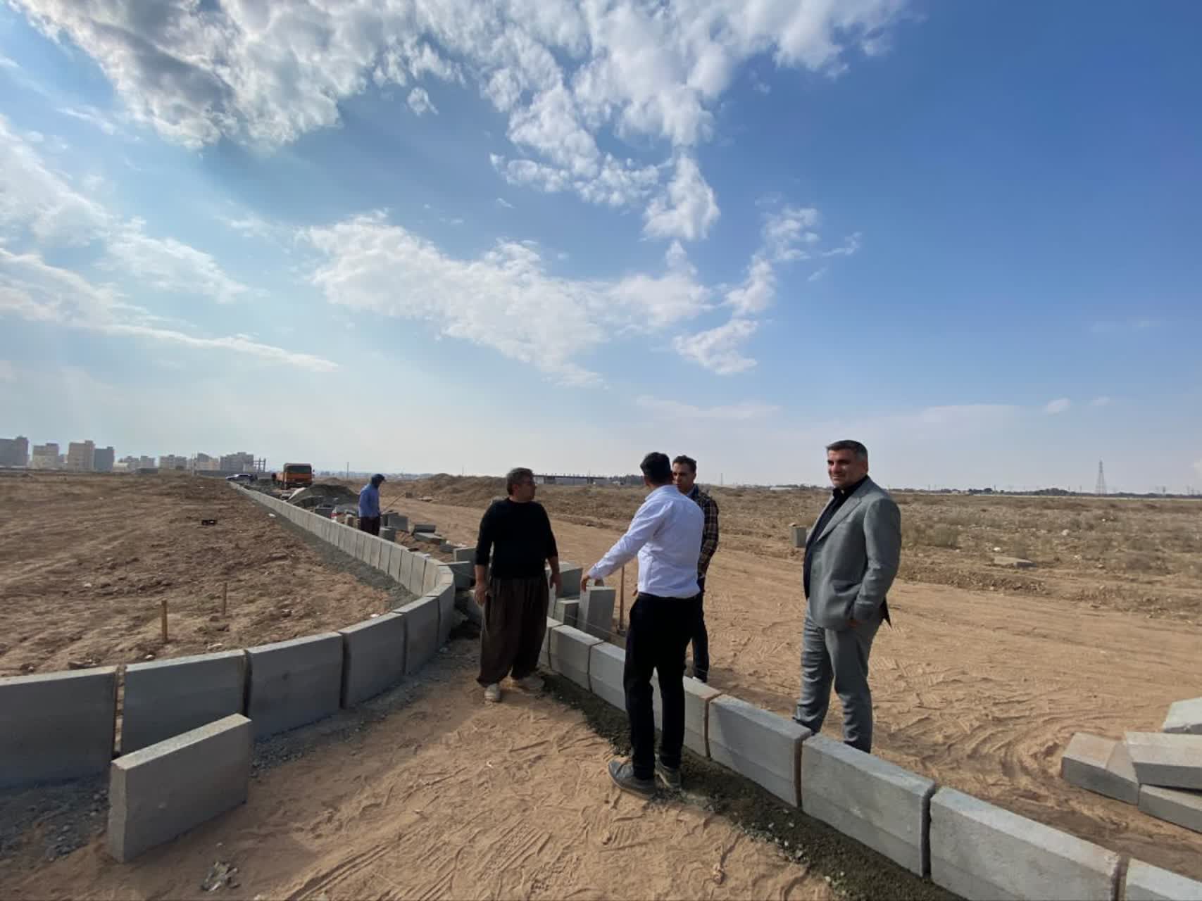 بازدید رئیس کمیسیون عمران شورای اسلامی شهر از پروژههای عمرانی شهر هشتگرد بازدید رئیس کمیسیون عمران شورای اسلامی شهر از پروژههای عمرانی شهر هشتگرد