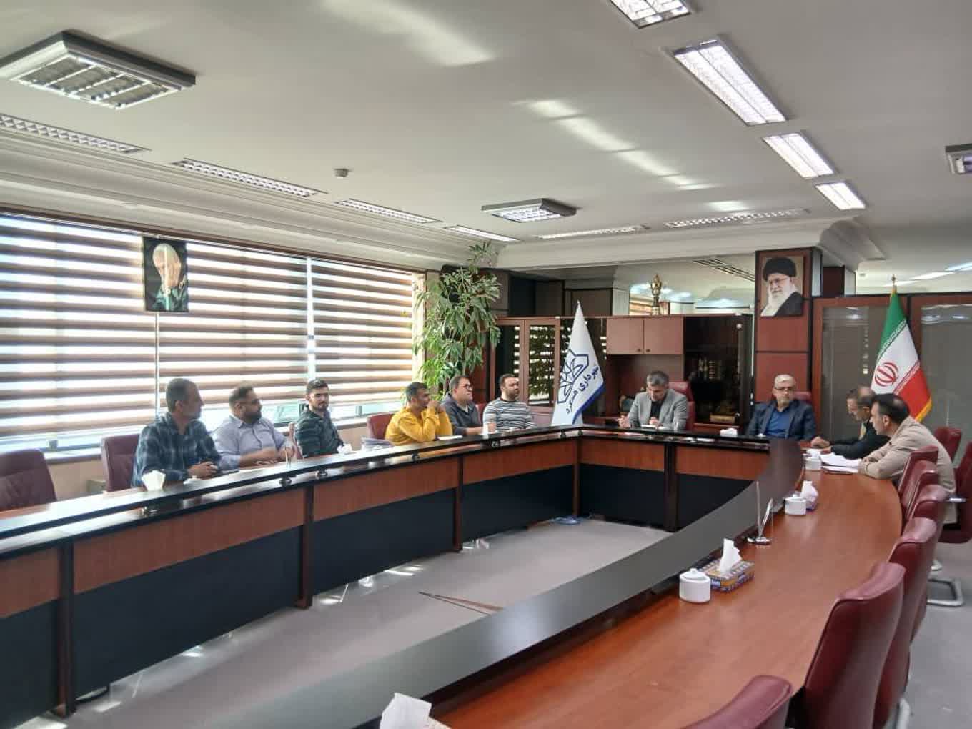 جلسه کمیسیون عمران شهرداری و شورای اسلامی شهر هشتگرد با محوریت بررسی روند اجرای پروژههای عمرانی و پیگیری مطالبات شهروندان در محلات مختلف برگزار شد. جلسه کمیسیون عمران شهرداری و شورای اسلامی شهر هشتگرد با محوریت بررسی روند اجرای پروژههای عمرانی و پیگیری مطالبات شهروندان در محلات مختلف برگزار شد.